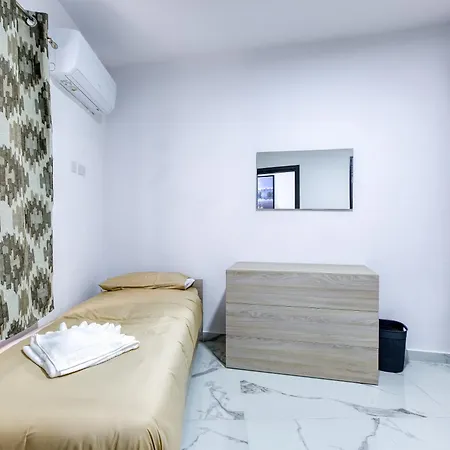 Cosy 3br With Breathtaking Views Of St Pauls By 360 Estates San Pawl il-Baħar
