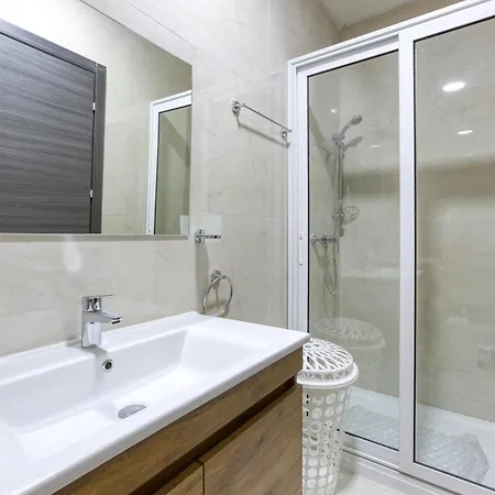 Cosy 3br With Breathtaking Views Of St Pauls By 360 Estates * St. Paul's Bay